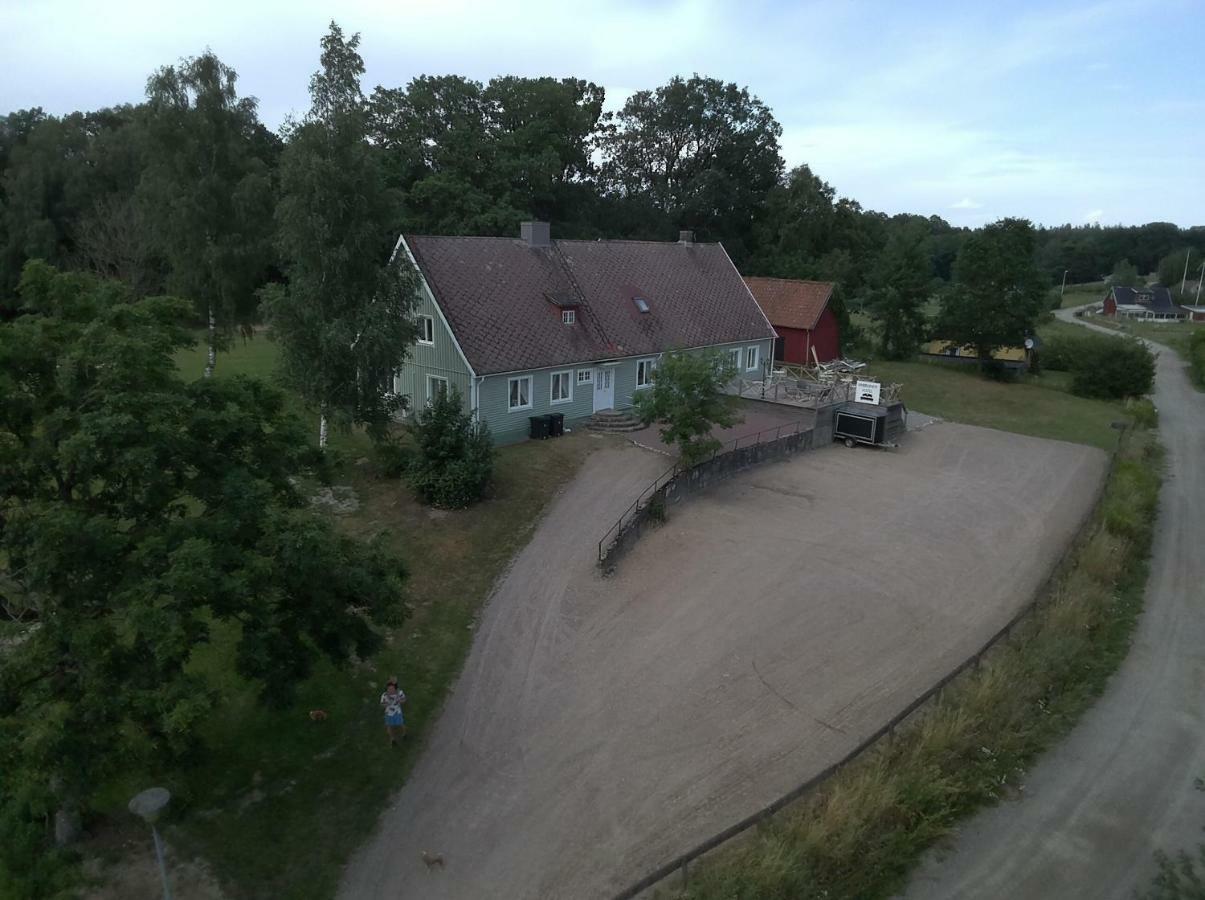 Byskolansvandrarhem Bronnestad Екстериор снимка